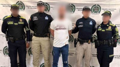 Kolombiyalı yetkililer, Kolombiya-Almanya arasında uyuşturucu kaçakçılığı gerçekleştirmekle suçlanan ve Interpol