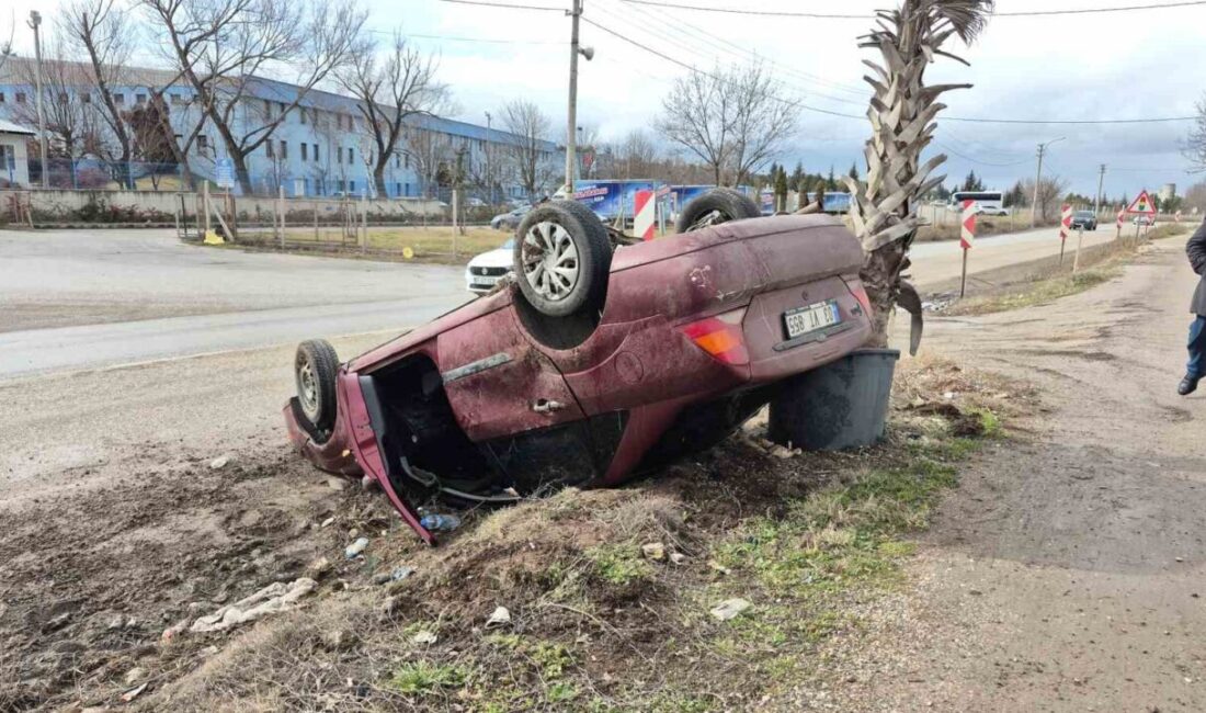 Eskişehir’de yağış sebebiyle kayganlaşan yolda kontrolden çıkıp takla atan otomobilde