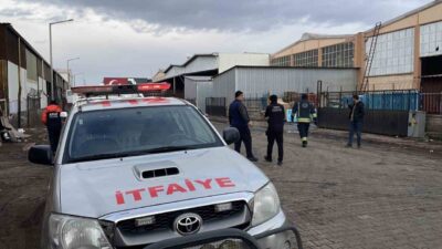 Konya’da dondurma dolaplarının bulunduğu depoda amonyak tankına bağlı borulardan gaz