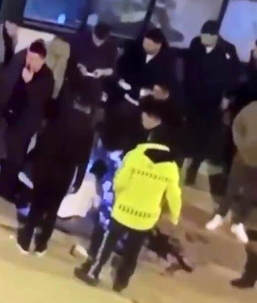 Konya’nın Karapınar ilçesinde bir kafede çıkan silahlı kavgada 2 kişi