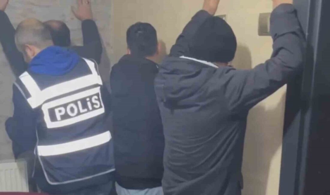 Konya’da bir iş yerine düzenlenen operasyonda kumar oynayan 19 şahsa