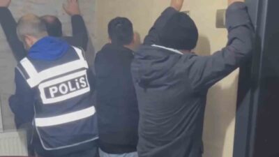 Konya’da bir iş yerine düzenlenen operasyonda kumar oynayan 19 şahsa