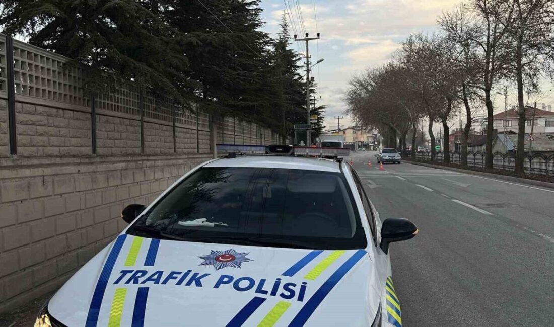 Konya’da kontrolden çıkan motosikletin otobüs durağına çarpması sonucu 1 kişi