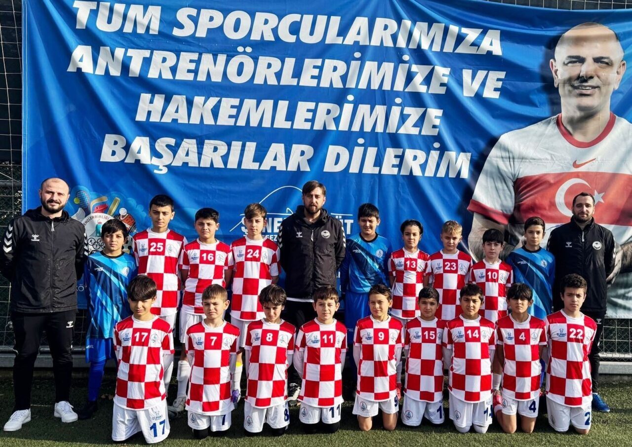 Kocaeli amatör futbol liglerinde mücadele eden Körfez Gençlerbirliği, altyapı kategorilerinde