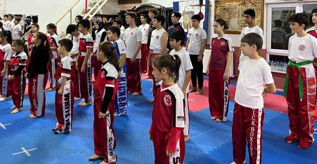 Körfez’de kick boks eğitimi veren iki spor kulübü, Türkiye Şampiyonası