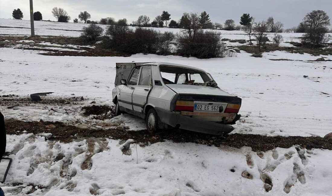 Adıyaman’ın Gölbaşı ilçesinde aracıyla kaza yapan köy korucusu yaralandı. Edilen