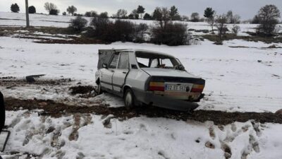 Adıyaman’ın Gölbaşı ilçesinde aracıyla kaza yapan köy korucusu yaralandı. Edilen