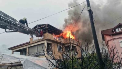 Muğla’nın Köyceğiz ilçesinde evin çatı katında başlayan yangın sonrası ev