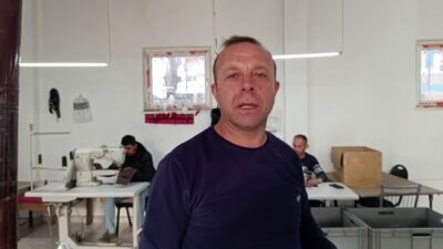 Kayseri’nin Develi ilçesinde atölyede çalışan 12 kişi, İstanbul’a çanta imalatı