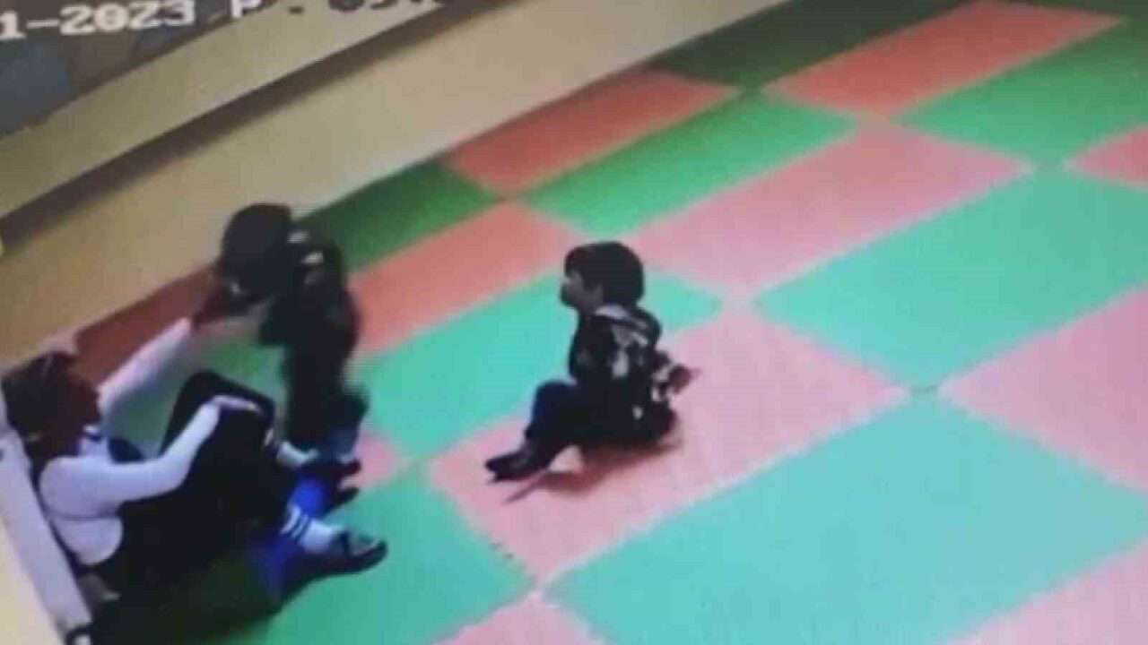 Aydın’ın Efeler ilçesinde faaliyet gösteren bir kreş ve gündüz bakımevinde