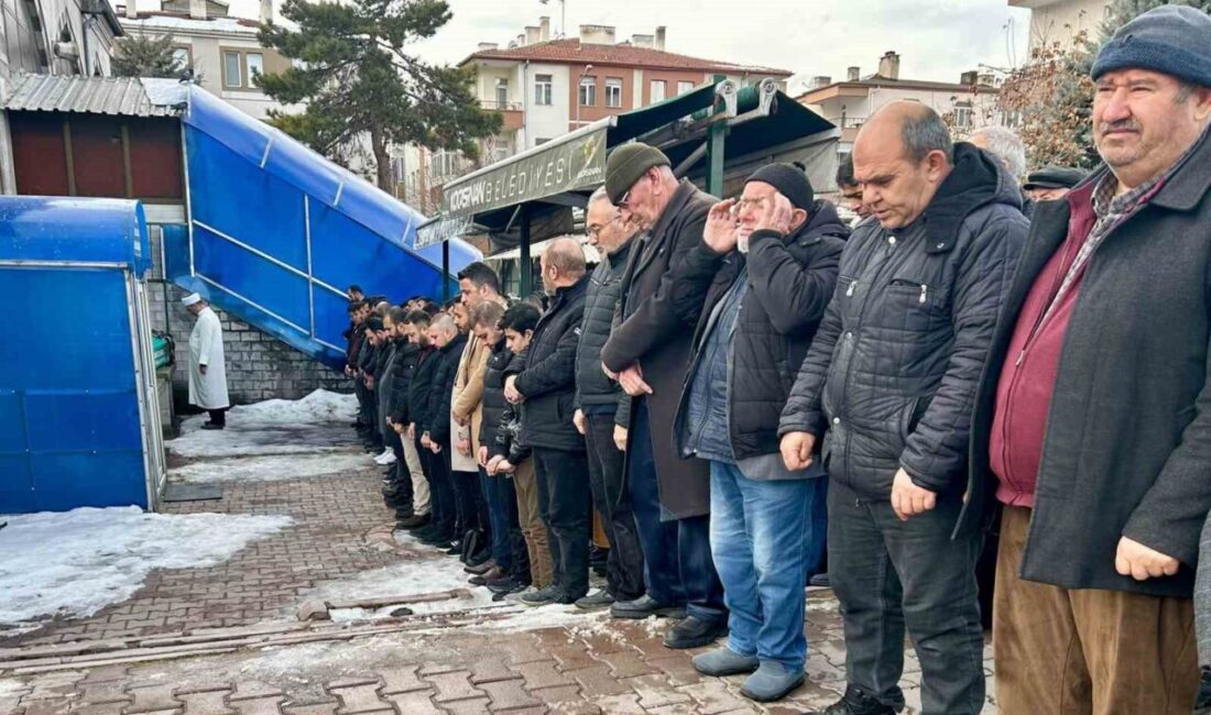 Kayseri’nin Kocasinan ilçesinde bakım yaparken krikonun kayması sonucu otobüsün altında