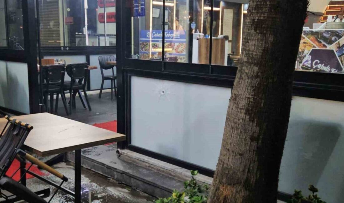 Küçükçekmece’de bulunan bir kebapçı 1 hafta arayla henüz bilinmeyen sebeple