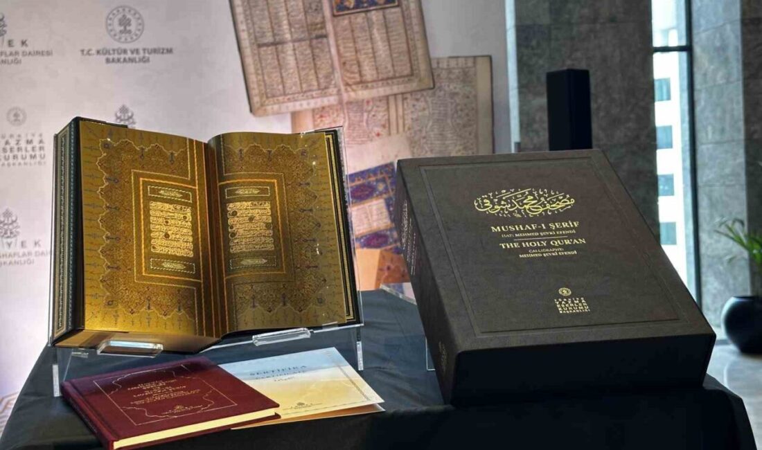 Mehmed Şevki Efendi’ye ait Mushaf-ı Şerif Kitabının tanıtım toplantısında konuşan
