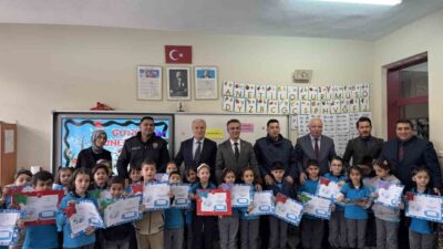 Konya’nın Kulu ilçesinde 7 bin 600 öğrenci karne alarak yarıyıl