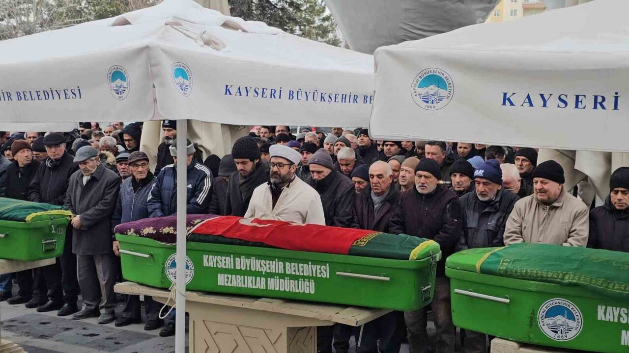 Kayseri’de Kurtuluş Savaşı gazisi Mustafa Balcı’nın kızı Aniş Taş, 102