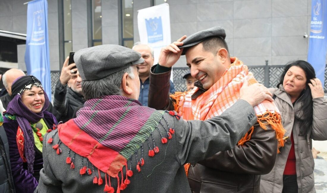 Kuşadası Belediyesi, Büyükşehir Belediyesi ile yaşadığı sorunların ardından bazı hizmet