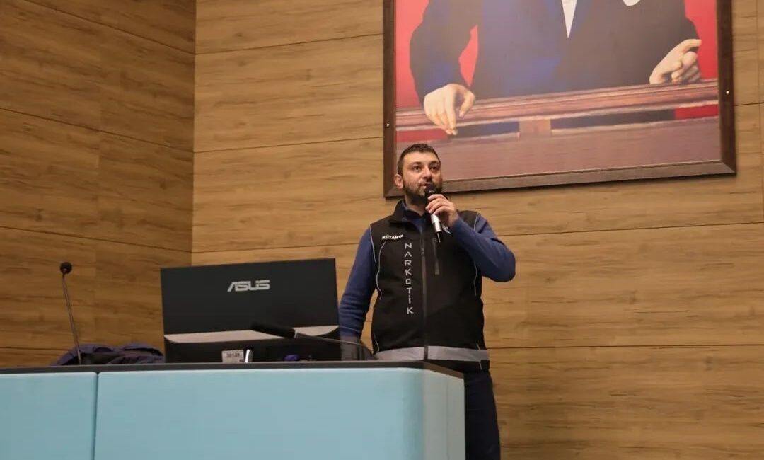 Kütahya Belediyesi personeline yönelik olarak, bağımlılıkla mücadele konusunda farkındalık oluşturmak