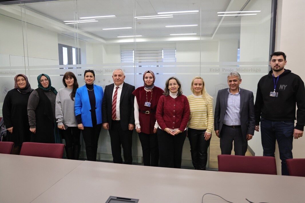 Kütahya Belediyesi, uluslararası eğitim projelerine katkı sunmaya devam ediyor. Belediye