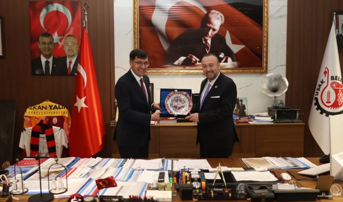 Kütahya Belediye Başkanı Eyüp Kahveci, şehirler arası iletişimi güçlendirmek ve