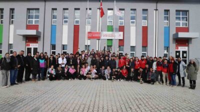 Kütahya Gençlik ve Spor İl Müdürlüğü koordinesinde düzenlenen Okul Sporları