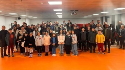 Kütahya Dumlupınar Üniversitesi’nde (DPÜ) “Sporda medikal destek semineri” gerçekleştirildi. Kapalı