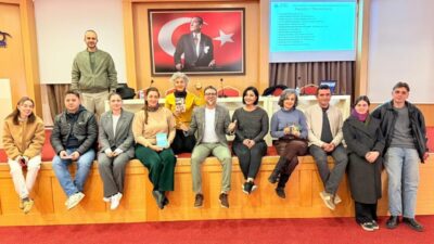 Kuşadası Ticaret Odası’nın düzenlediği eğitimler kapsamında, kurumsal gelişimde çalışanlar için