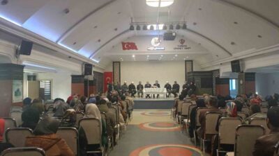 Diyanet İşleri Başkanlığı tarafından düzenlenen organizasyonla umre vazifesini yerine getirmek