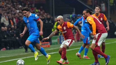 Galatasaray’ın Uruguaylı futbolcusu Lucas Torreira, Atletico Madrid maçında sakatlandı ve
