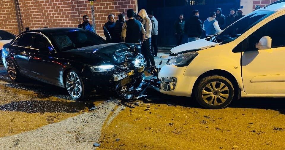 Şanlıurfa’nın Ceylanpınar ilçesinde 2 kişinin yaralandığı trafik kazasında kaza yapan