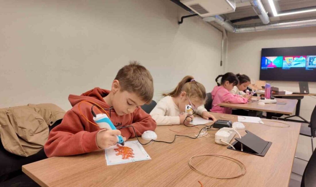 Kartal Belediyesi tarafından çocuk ve gençlerin bilim, mühendislik ve teknoloji