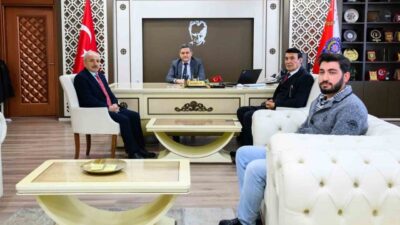 Malatya Gazeteciler Cemiyeti (MGC) Başkanı Vahap Güner, Başkan Yardımcısı Ali