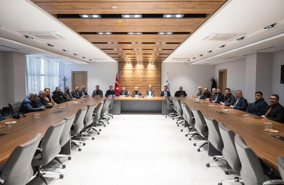 Malatya Yeşilyurtspor Kulübü’nde geçtiğimiz hafta gerçekleştirilen olağanüstü genel kurul toplantısının