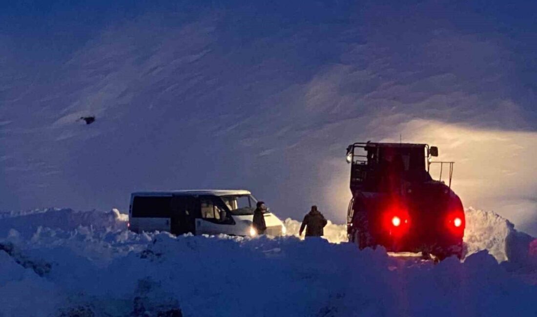 Malatya Büyükşehir Belediyesi, etkili olan kar yağışının ardından 53 mahallede