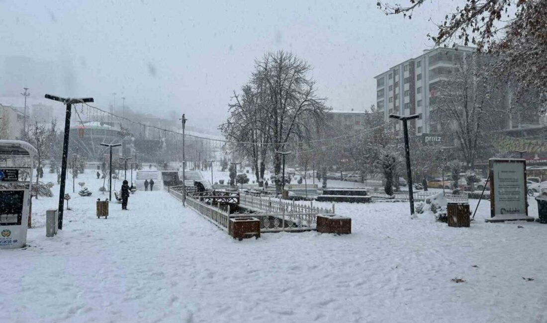 Malatya’da yoğun kar yağışı nedeniyle okullar 2 Ocak Cuma (yarın)