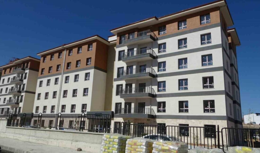 Malatya Emlakçılar Odası Başkanı Ali Özgül, kentte kiralık konut sayısının