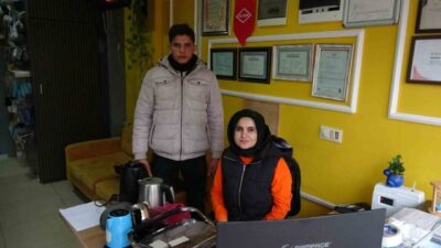 Malatya’da maddi hasarlı bir trafik kazasına karışan 19 yaşındaki bir