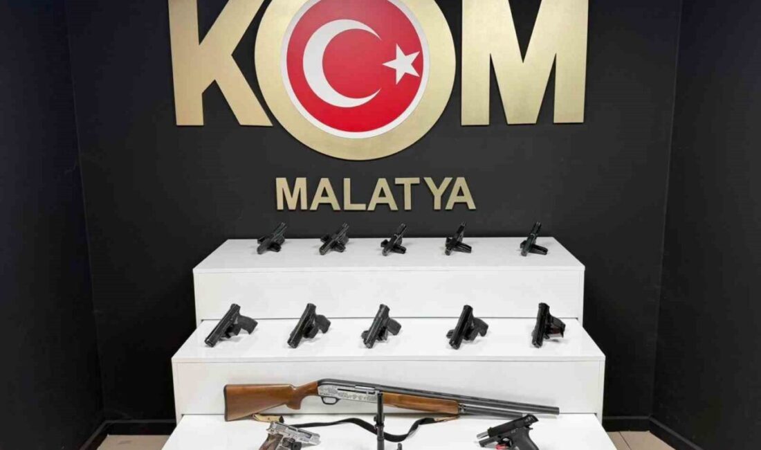 Malatya İl Emniyet Müdürlüğü ekiplerince ruhsatsız silah ticareti yapan ve