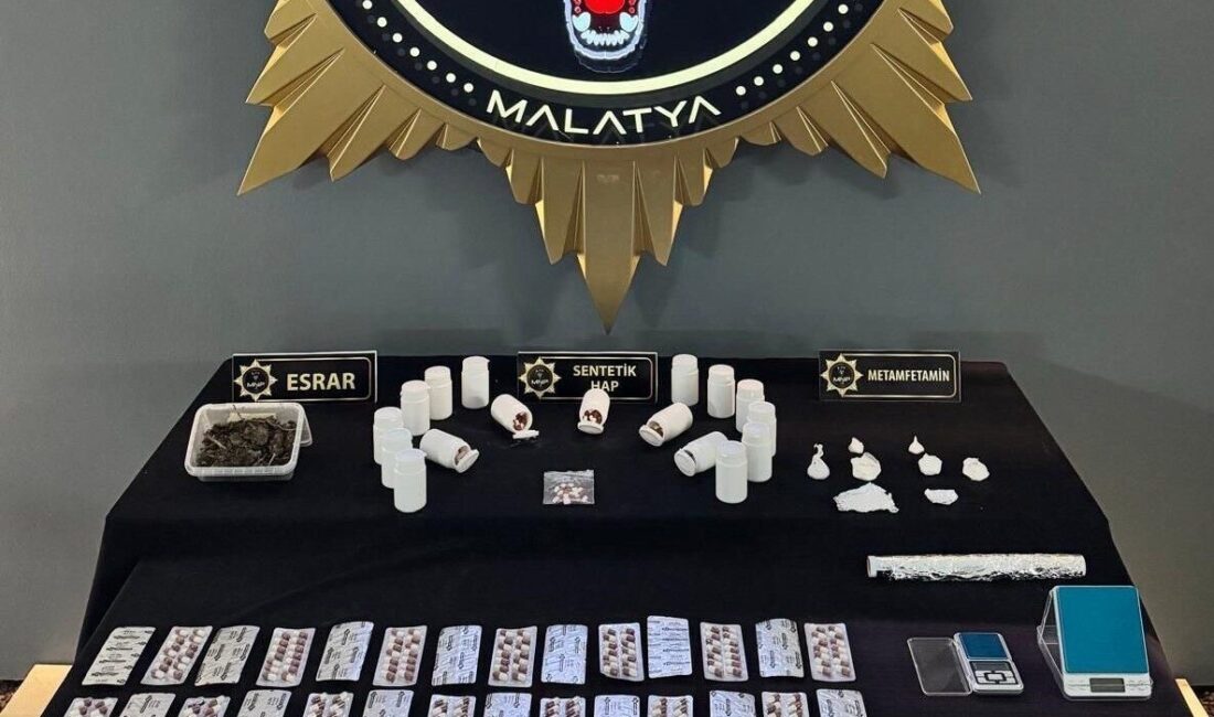 Malatya’da sokak satıcılarına yönelik düzenlenen operasyonda çok miktarda uyuşturucu madde