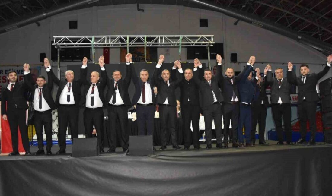 Manisa Şoförler ve Otomobilciler Esnaf Odası’nın seçimli olağan genel kurulunda