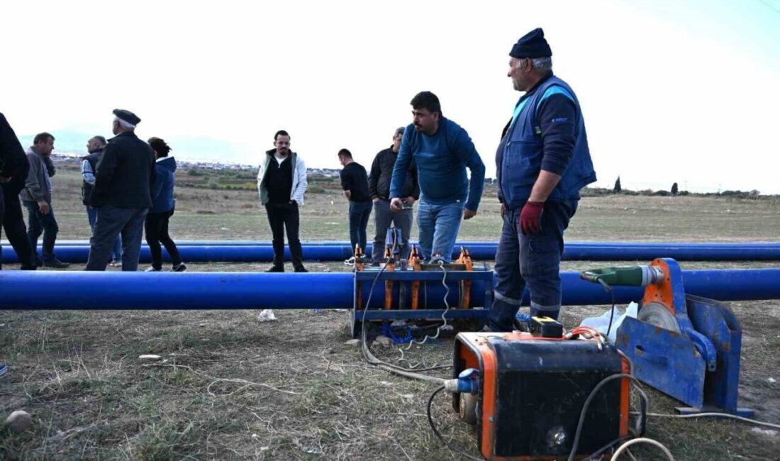 Manisa’nın Alaşehir ilçesi Yeşilyurt Mahallesi’nde 45 yıldır kullanılan asbestli içme