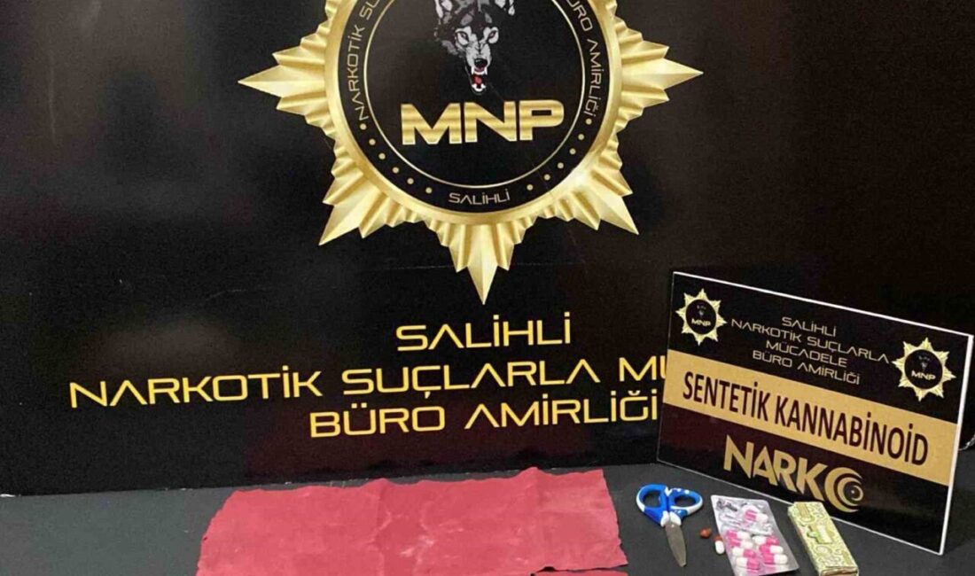 Manisa’nın Salihli ilçesinde düzenlenen operasyonda 5 bin 500 içimlik sentetik