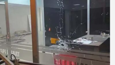 Mardin’in Kızıltepe ilçesinde bir aileye ait iş yerlerinin bulunduğu dükkanlara