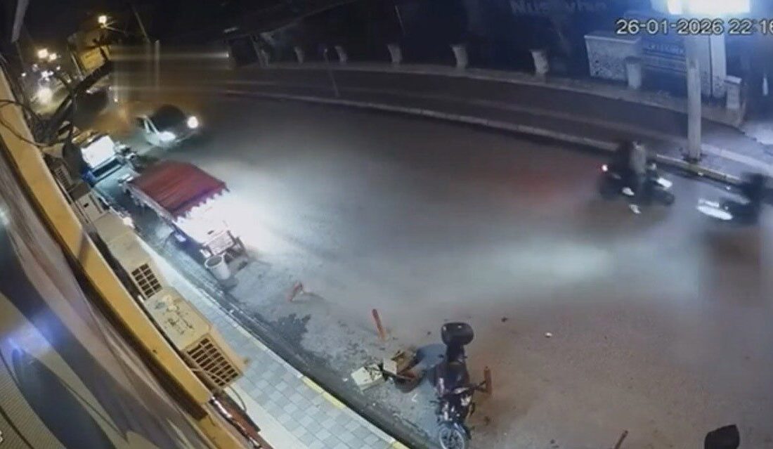 Mardin’in Nusaybin ilçesinde iki motosikletin çarpıştığı kazada 3 kişi ağır