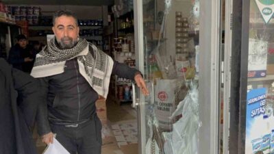 Adana’da marketten 2 milyon lira haraç isteyen bir şebekenin, para