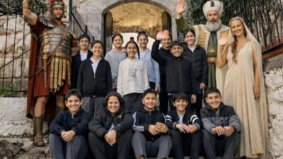 Muğla’nın Marmaris ilçesinde bulunan Marmaris Evrenpaşa Ortaokulu, Türkçe, matematik ve