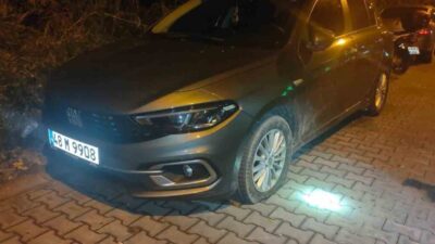 Muğla’nın Marmaris ilçesinde park halindeki 16 aracın lastiklerini bıçakla kesen