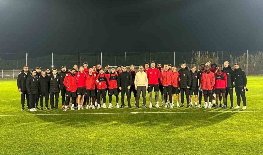 AK Parti İzmir Milletvekili ve önceki dönem Gençlik ve Spor