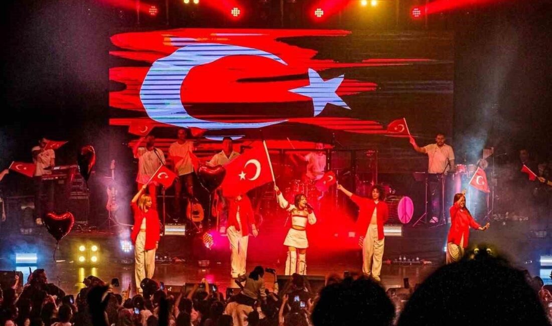 Türkiye müzik tarihinde ilklerden biri yaşandı. Genç yaşta sahne dili