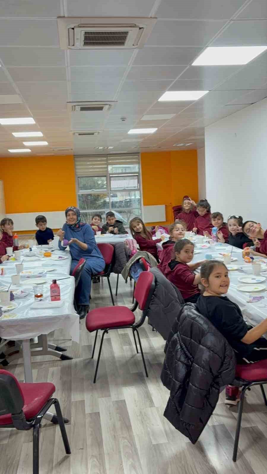 Menteşe Gençlik ve Spor İlçe Müdürlüğü tarafından hayata geçirilen “Okullar