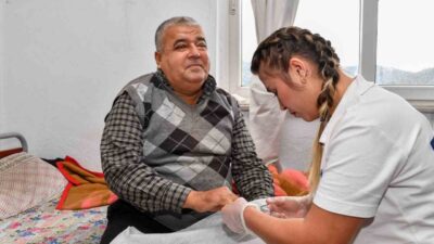 Mersin Büyükşehir Belediyesi’nin, 2025 yılı boyunca doğumdan yaşlılığa kadar her